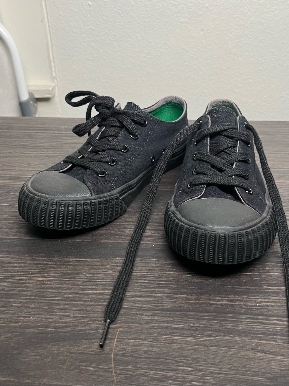 P.F. Flyers Center Lo Sandlot Triple Black Kids Casual Shoes KC2002SL Size 3Y